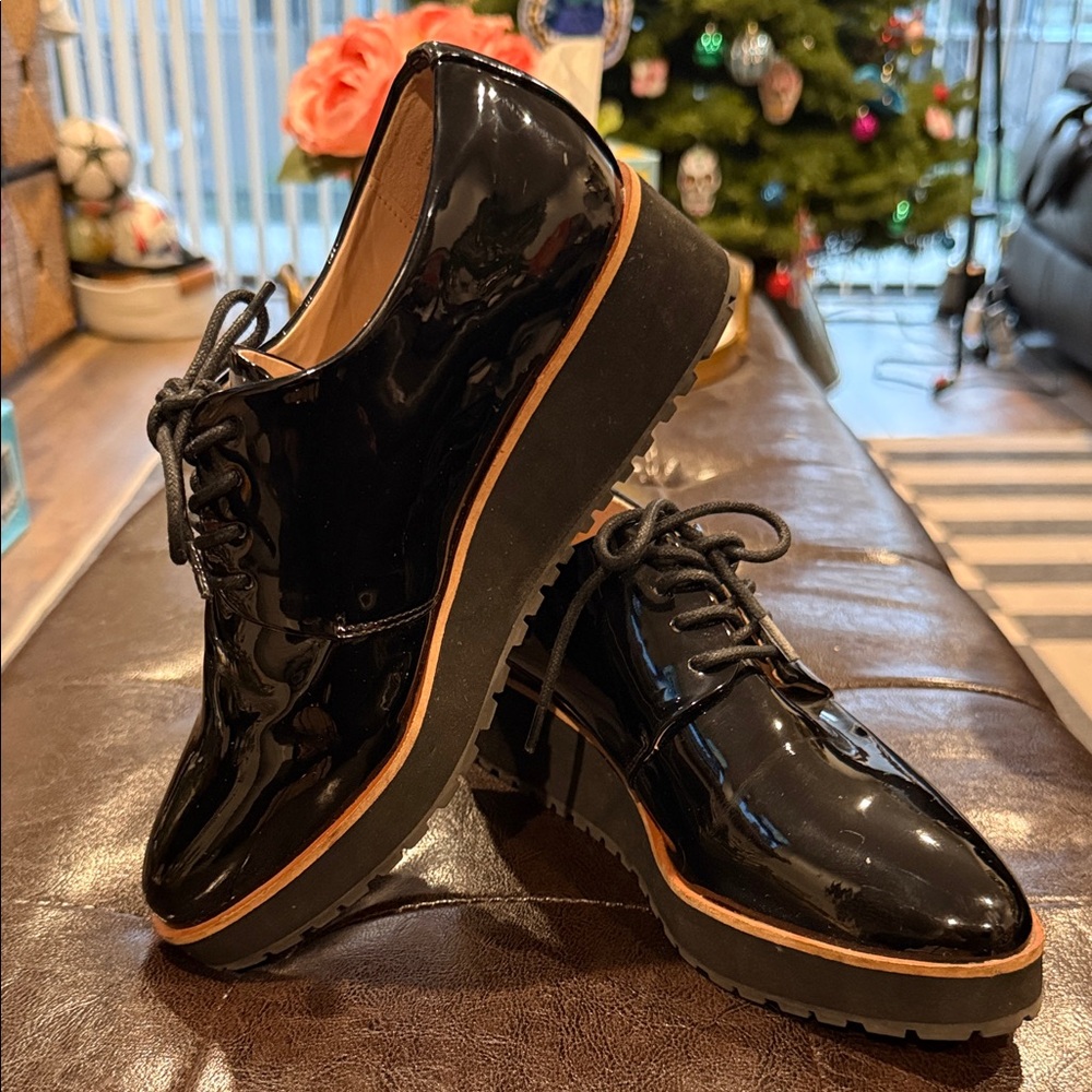 Women’s Black Patent Leather loafer shoes